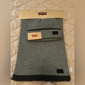 Levi's Heather Gray Knit Scarf with Subtle Trim
